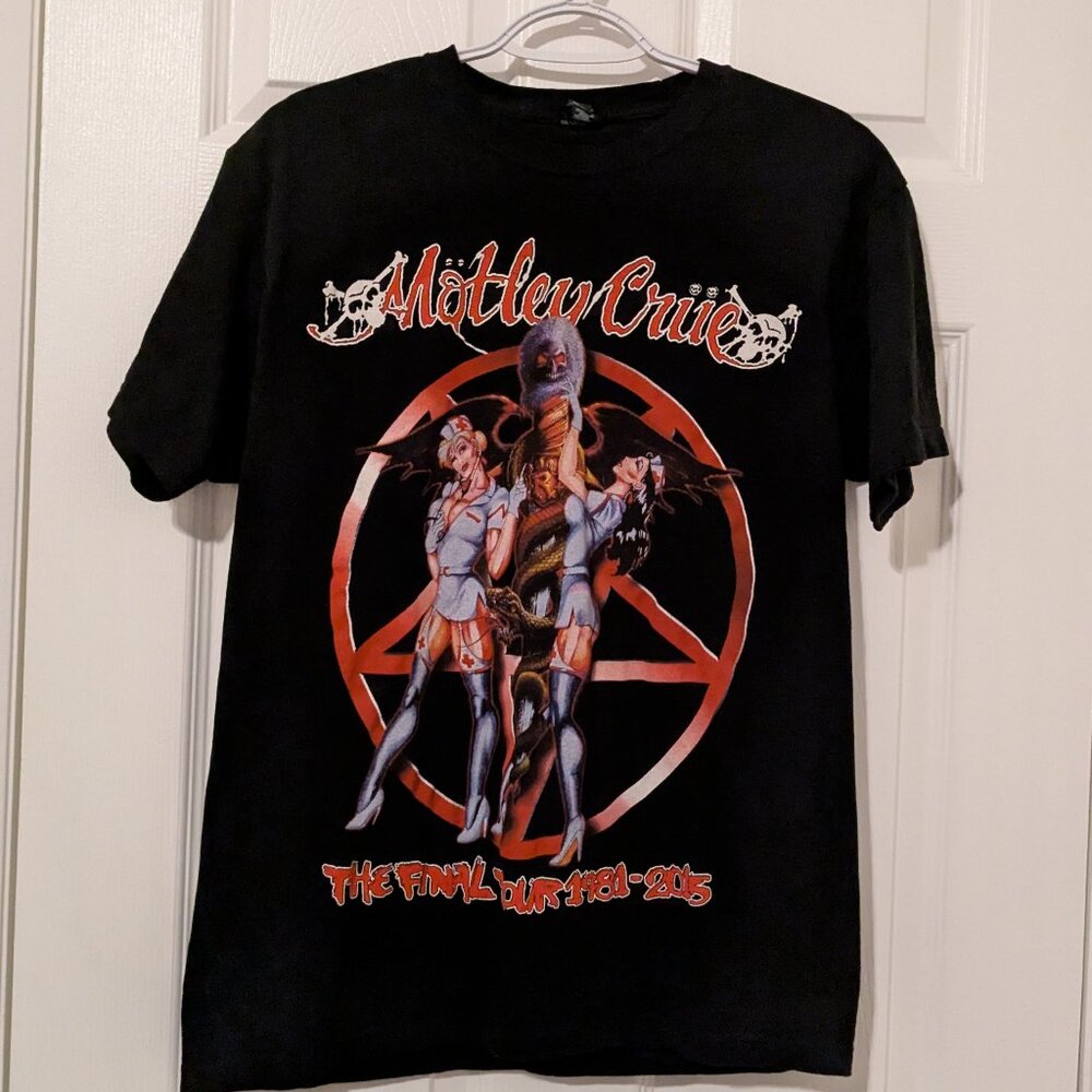M&O Gold Motley Crue Final Tour unisex tee shirt size medium